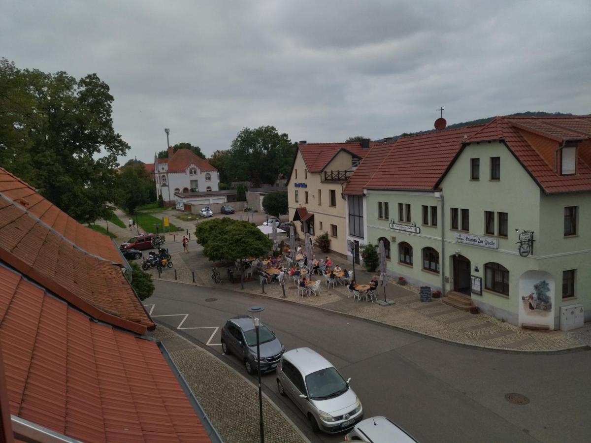 Schmal & Hoch - Willkommen Im Schmalsten Haus Von Bad Frankenhausen Exterior photo